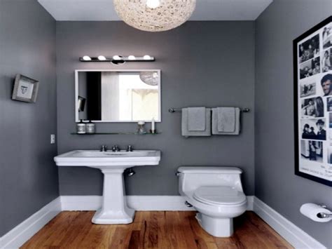 This is a great color choice for the kids. 25+ Most Beautiful Small Bathroom Colors Scheme Ideas ...