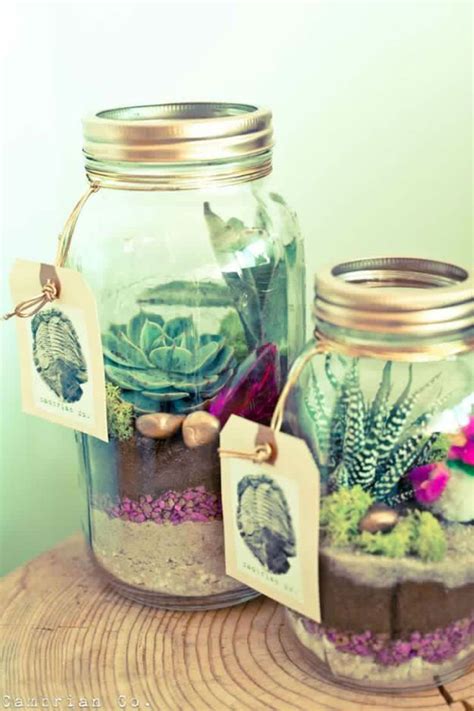 This post may contain affiliate links. 25 Cool DIY Mason Jar Christmas Ideas | HomeMydesign