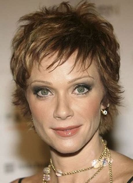 short shaggy hairstyles for women over 50