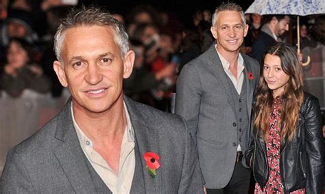 Wayne has an older brother, gary lineker. Gary Lineker takes pretty step-daughter Ella to The Hunger ...