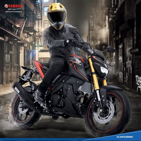 Simak kumpulan caption lucu yang bisa kamu pakai di sini! Kata Kata Romantis Naik Motor - Nusagates