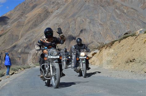 How To Plan A Trip On Manali Leh Highway Manali Leh Road Trip Travexcell