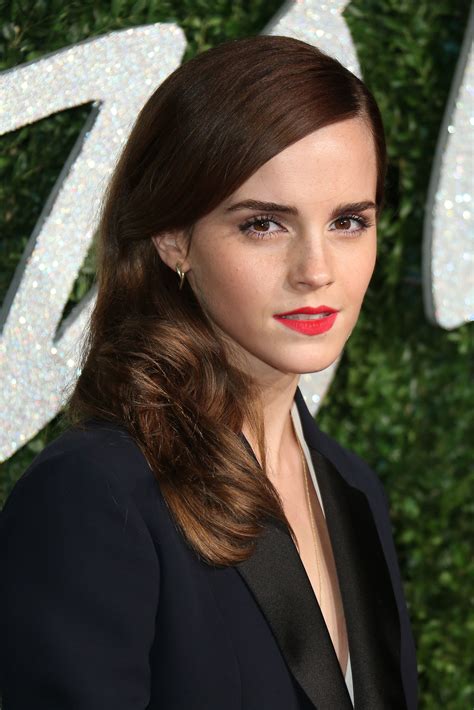 Emma Watson 17 Celebrities Who Will Make You Love Your Freckles Even