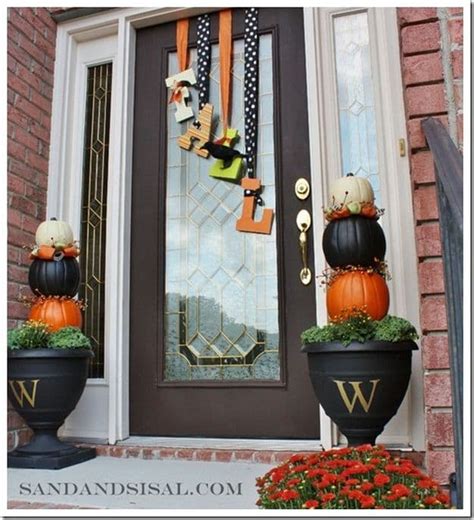 Diy Fall Door Decorations Fall Outdoor Decor Diy Projects