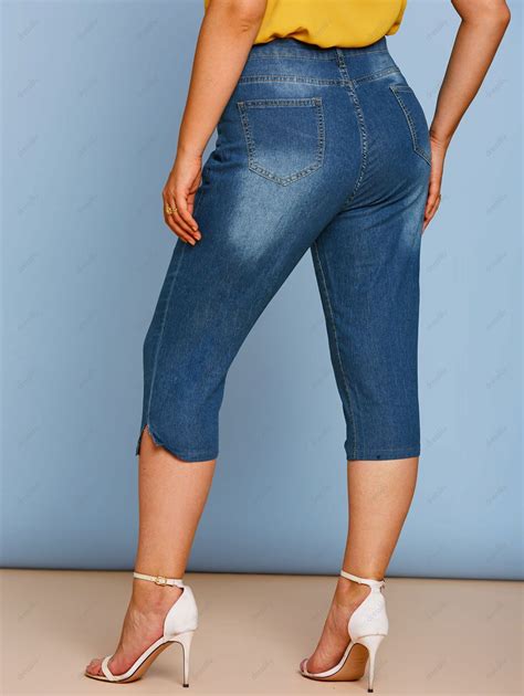 24 Off 2021 Plain Mid Rise Skinny Plus Size Capri Jeans In Blue