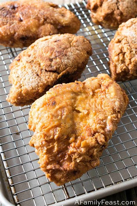 And it's another good basic recipe to have in your arsenal for weeknight meals. Fried Boneless Skinless Chicken Breasts - A Family Feast®