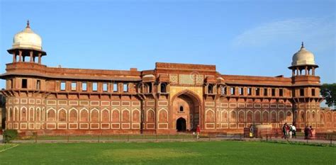 Interesting Facts About Agra Fort Must Known Before Visit