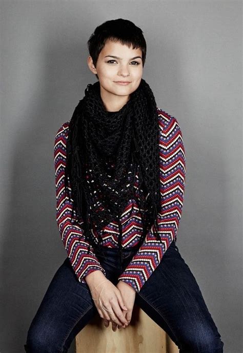 Brianna Hildebrand Hot Bikini Pictures Looking Very Sexy In Long Hair
