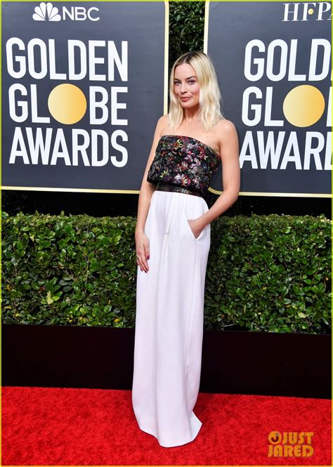 Margot Robbie Goes Chic In A Jumpsuit At Golden Globes 2020 Photo 4409970 Pictures Just Jared