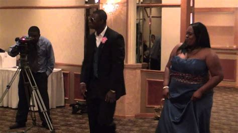 Show off your wedding highlights videos! Bridal Party doing the AZONTO dance moves at African ...