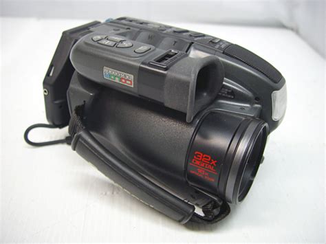 Cámara De Video Panasonic Palmcorder Iq Pv D506 Video Vhs C Con Pv