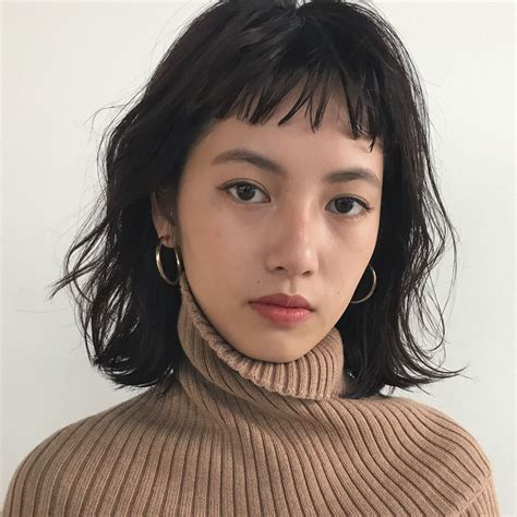 前髪の有無で印象は変わる！黒髪ヘアスタイル【ボブ・ミディアム】 Hair ヘアスタイリング オン眉 ロング ヘアスタイル