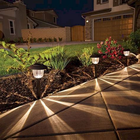 20 Dreamy Garden Lighting Ideas