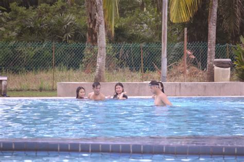 Genting highlands is less than 26 km away. Diari Si Ketam Batu: Riadah Renang | Bukit Beruntung Golf ...