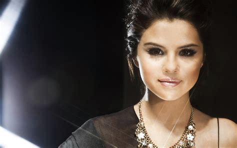 Back To You Selena Gomez Wallpapers Wallpaper Cave
