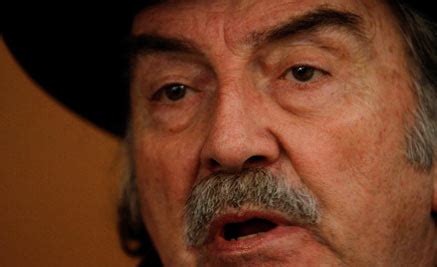 The informal debate that follows, between patrícia robalo, pedro pitarch and ivo poças martins, will be a moment to understand two. Sala Latina de Cinema: Pedro Armendáriz Jr