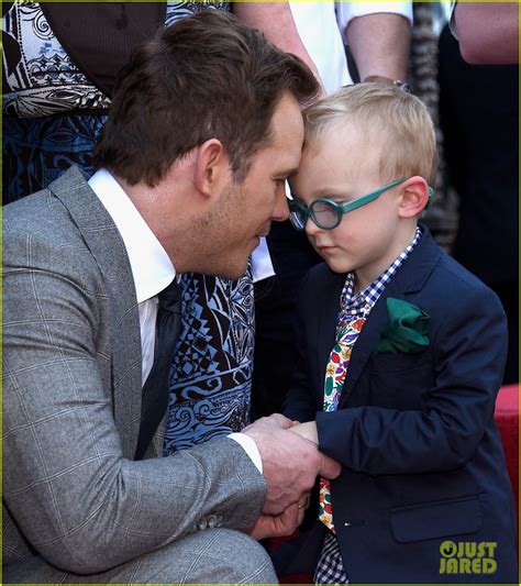 Photo Chris Pratt Brings Son Jack To His Walk Of Fame Ceremony