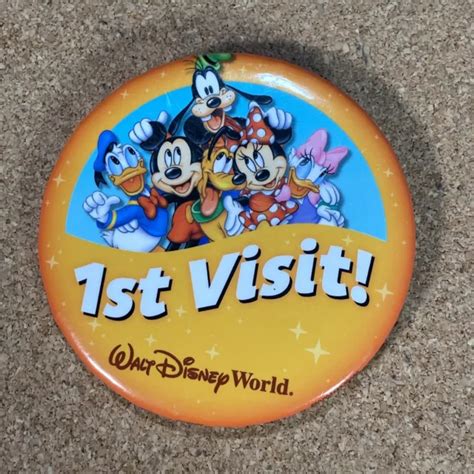 Walt Disney World Button Pin 1st Visit Im Celebrating Happy