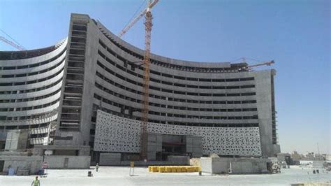 Hospital In Kuwait Will Only Treat Kuwaitis Despite 75 Foreign Staff