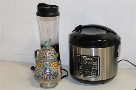 Auction Ohio Rice Cooker And Blender