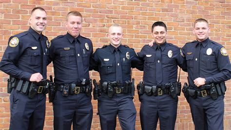Five Mt Juliet Police Officers Graduate From Police Academy Mt