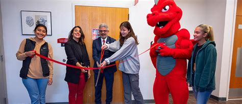 Campus Unveils Food Pantry Suny Oneonta