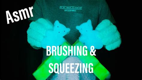 🔴🧽🔴 asmr fast and aggressive soapy sponge sounds for sleep scratching brushing and squeezing