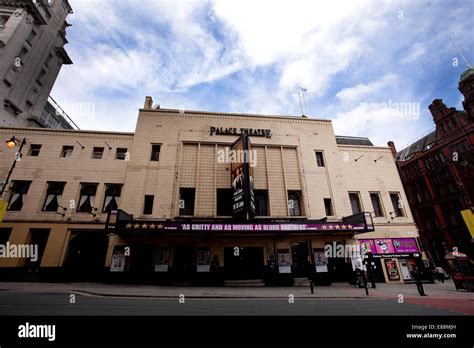The Palace Theatre Manchester Hi Res Stock Photography And Images Alamy