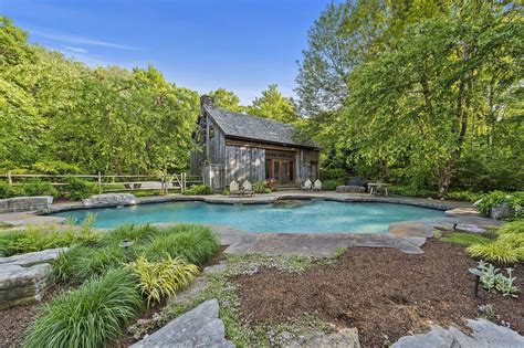 We evaluate every solar installer to ensure that they'll provide quality service to energysage users. Tour Tom Brokaw's Westchester County Home (With images ...
