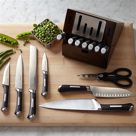 William Sonoma Knives