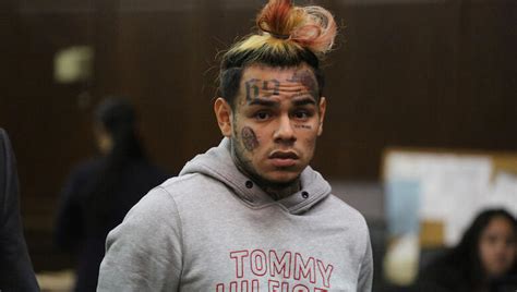 Rapper Tekashi69 Robbed Kidnapped And Hospitalized In New York City