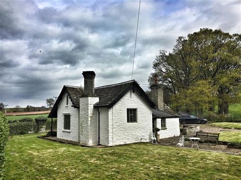 Yes, our 2021 property listings offer a large selection of 122 vacation rentals near hay on wye. LOWER MOOR LODGE, 2 bedrooms and perfect for small ...