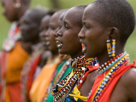 Traditional Kenyan Women
