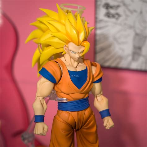 Dragonball Z S H Figuarts Tamashii Nations World Tour Closer Look