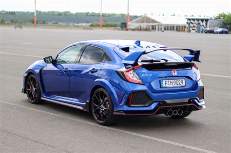 Honda Civic Type R 2017 Review We Drive The New Track Day Weapon