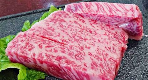 لحم البقر الياباني سعر