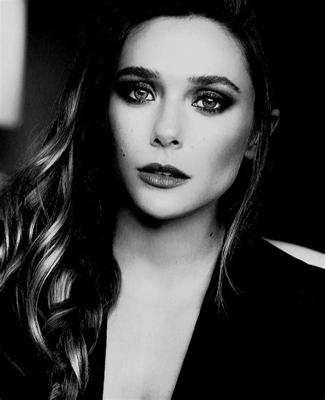 Elizabeth Olsen Elizabeth Olsen Scarlet Witch Elizabeth Olsen