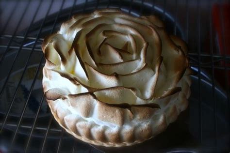 Kona Lemon Meringue Cake From Real Baking With Rose Levy Beranbaum Rose Swirl Cake Rose Cake