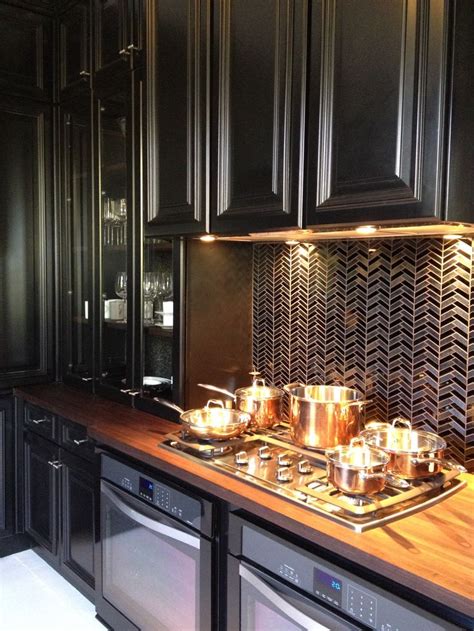 Pictures Of Kitchens With White Cabinets And Black Hardware - Modern Farmhouse Black and White Kitchen Ideas