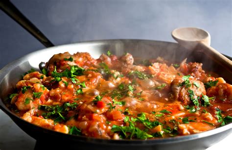 Wash the chicken pieces after drying the skin over open fire. Greek Chicken Stew With Cauliflower and Olives - Recipes ...