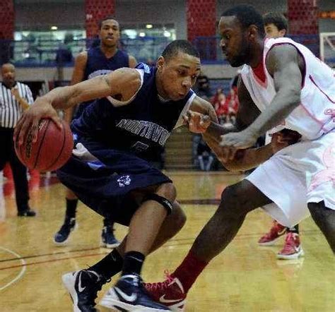 Darvin Ham Comes Home To Lead Northwood University Mens Team To Ot Win