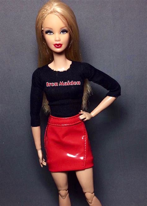 39303helenabonheur Fashion Leather Skirt Barbie Dolls
