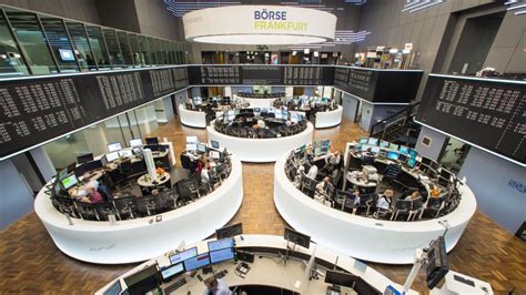 „börse lynx ist ihr einstieg in die welt der börse. Deutsche Börse: Dax crasht weiter - Wirtschaft - Bild.de