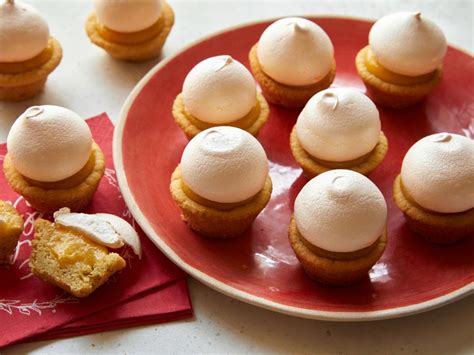 Now readingthe best christmas cookie recipes south of the north pole. Food Network's Best Christmas Cookies | Food Network | Lemon meringue cookies, Meringue cookies ...