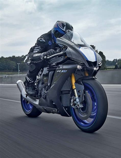 Yamaha yzf r1m 2020 is not launched in india yet. Yzf R1 Photos | hobbiesxstyle