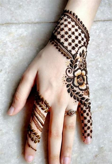 Beautiful Arabic Henna Simple Mehndi Design Easy And Beautiful