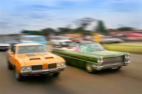 Colorful Vintage Muscle Cars Cruising Photo Art Print Poster 18x12