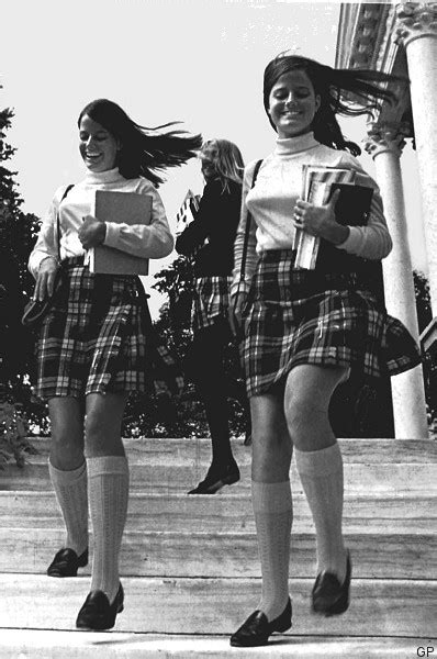 60s Fashion — Schoolgirls In 1968