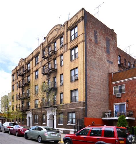 3805 Review Pl Bronx Ny 10463 Apartments In Bronx Ny