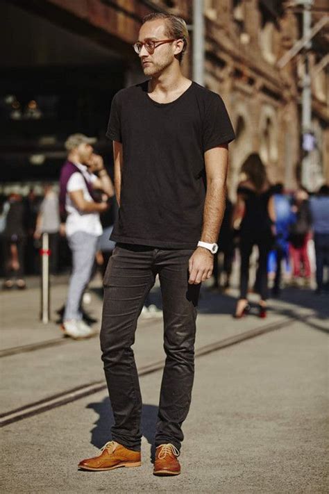 Https://tommynaija.com/outfit/black Outfit Brown Shoes